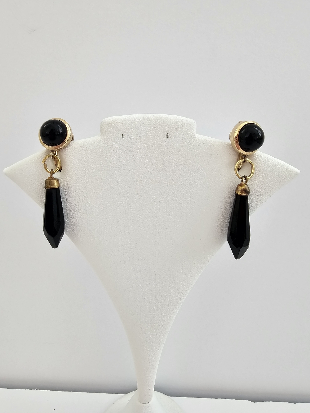 Vintage Trifari Black Cabochon Dangle Drop Clip-On Earrings, Gold-Tone​